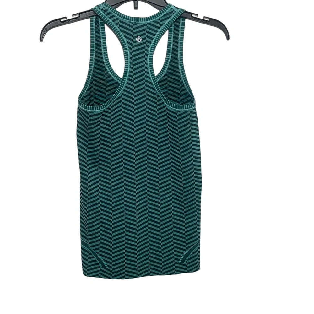 Lululemon 2 Aqua Striped‎ Razorback Tank, Soft